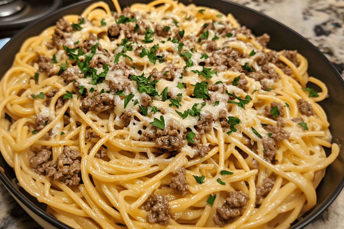 Creamy Cheesy Garlic Butter Linguine with Savory Beef