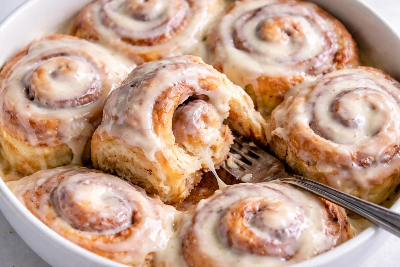 BEST Homemade Cinnamon Rolls