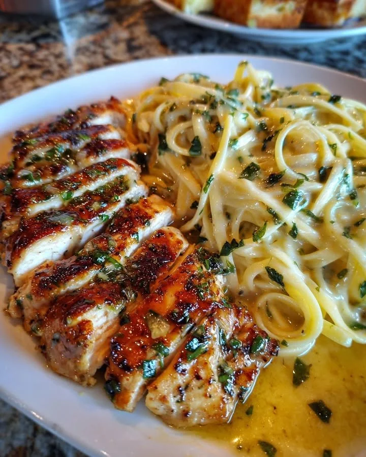 Creamy Chicken Linguine Alfredo Recipe for Family Dinner