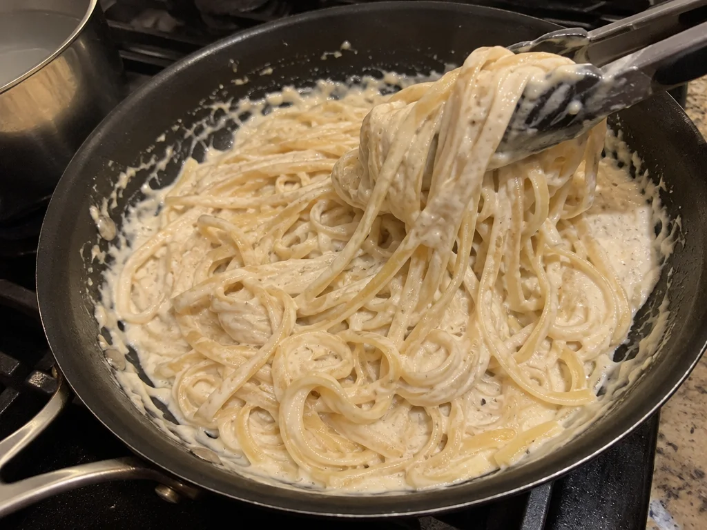 Creamy Garlic Parmesan Chicken Alfredo