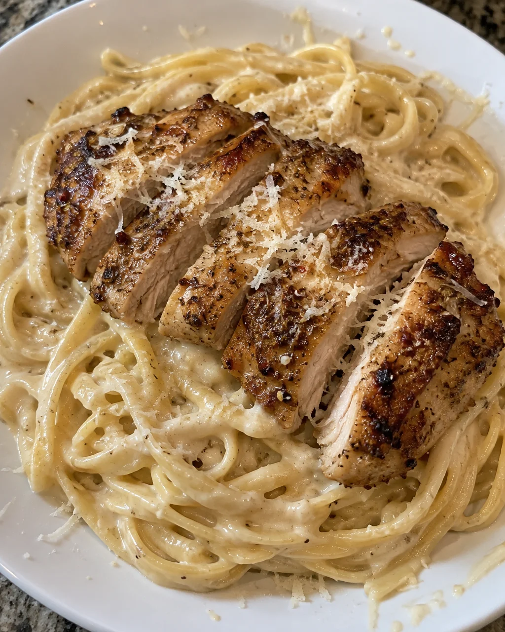 Creamy Garlic Parmesan Chicken Alfredo