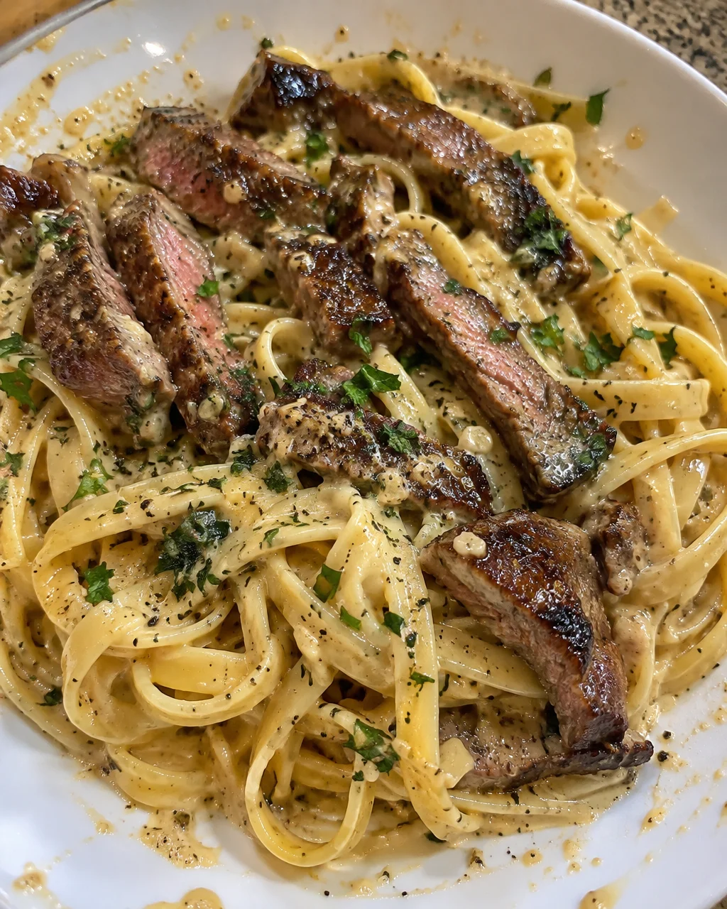 Creamy Garlic Parmesan Pasta with Steak